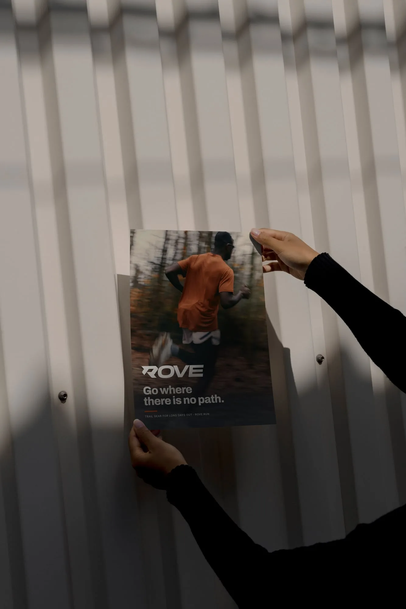 app-poster.webp